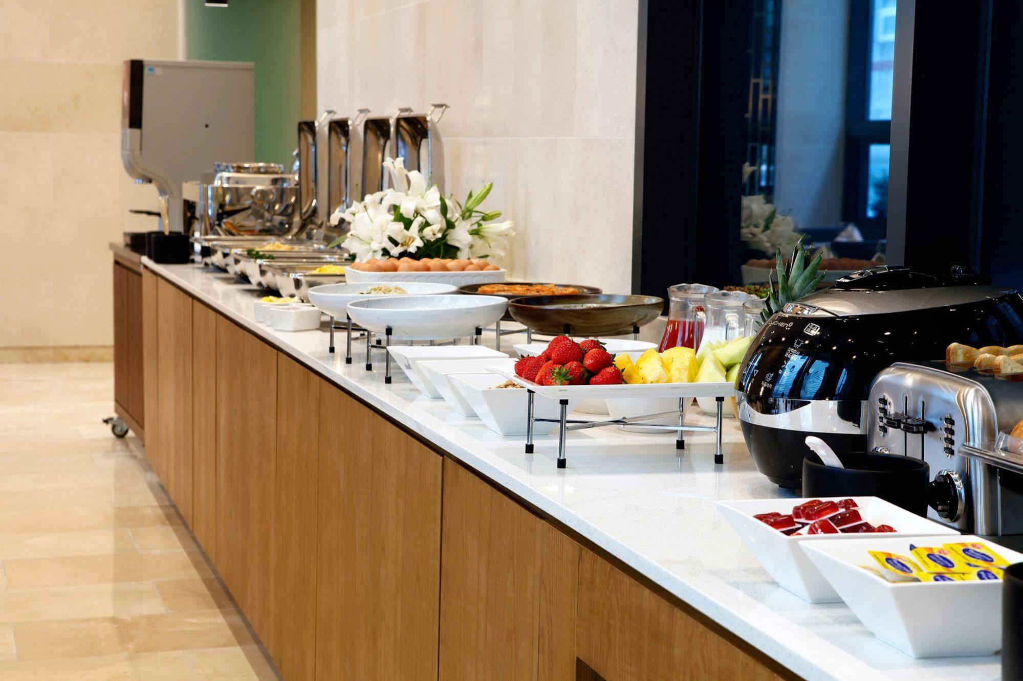 On City Hotel Cheonan Extérieur photo